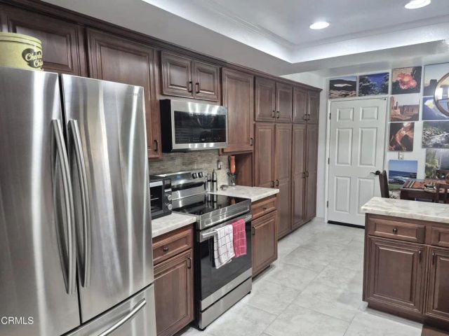 31320 Village 31, Camarillo, CA 93012