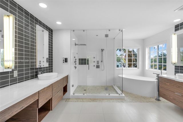 2128 SW 176th Terrace, Miramar, FL 33029