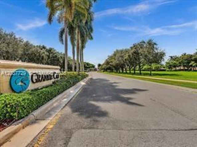 2128 SW 176th Terrace, Miramar, FL 33029