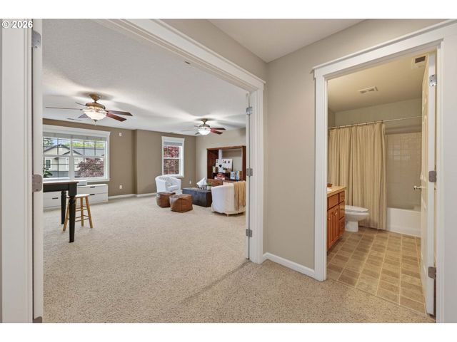 301 Nw 152ND St, Vancouver, WA 98685