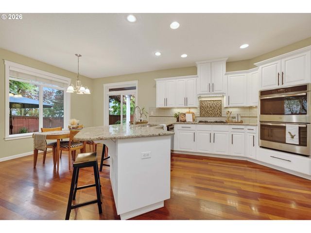 301 Nw 152ND St, Vancouver, WA 98685