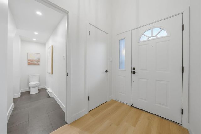 409 Puerto Place, Hayward, CA 94541