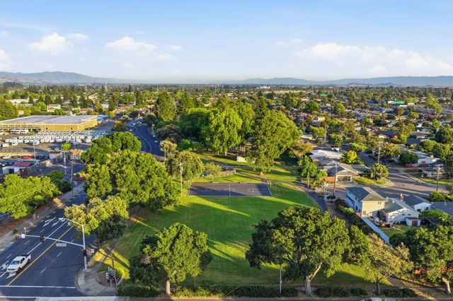 409 Puerto Place, Hayward, CA 94541