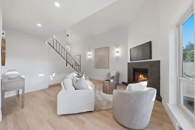 409 Puerto Place, Hayward, CA 94541