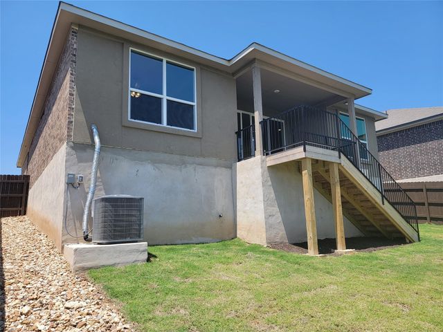 2040 Centerline LN, Georgetown, TX 78628