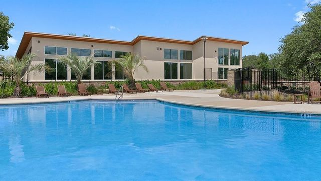 2040 Centerline LN, Georgetown, TX 78628