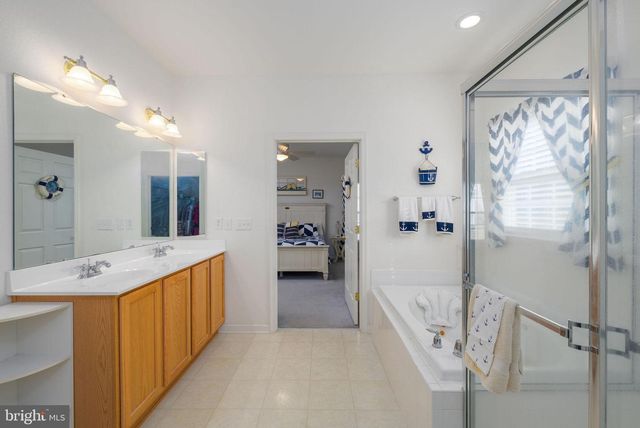 9 BLUE STREAM LN, Millville, DE 19967