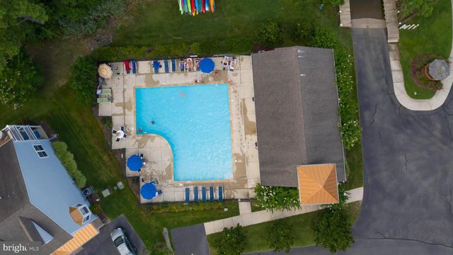 9 BLUE STREAM LN, Millville, DE 19967