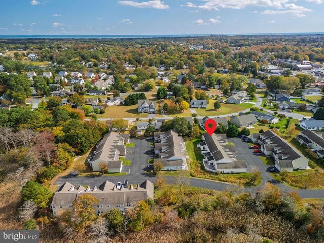 9 BLUE STREAM LN, Millville, DE 19967