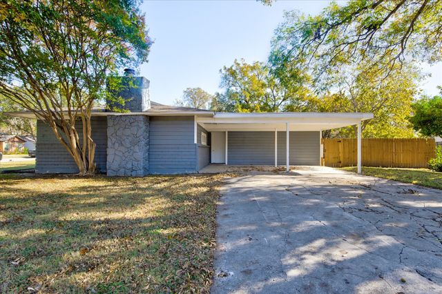 3511 Corto Avenue, Fort Worth, TX 76109