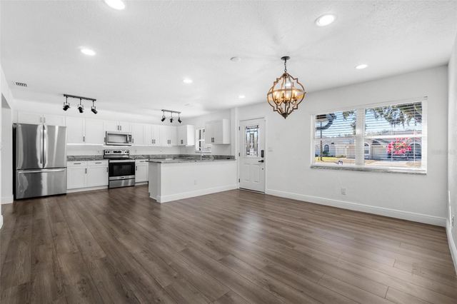 2867 51ST AVENUE S, St Petersburg, FL 33712