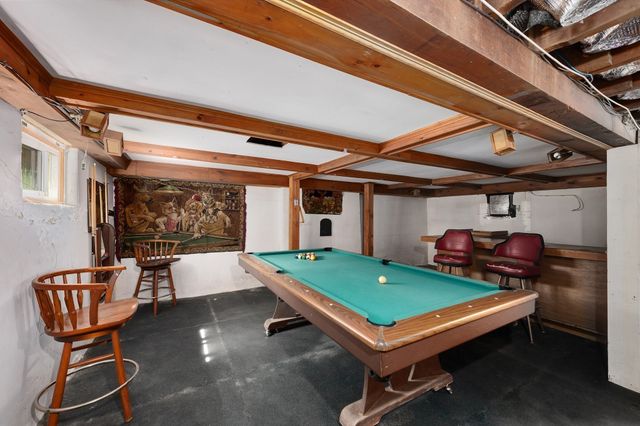 37 Riverdale Ave, Haverhill, MA 01835