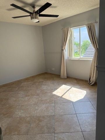 5861 N Plum Bay Parkway, Tamarac, FL 33321