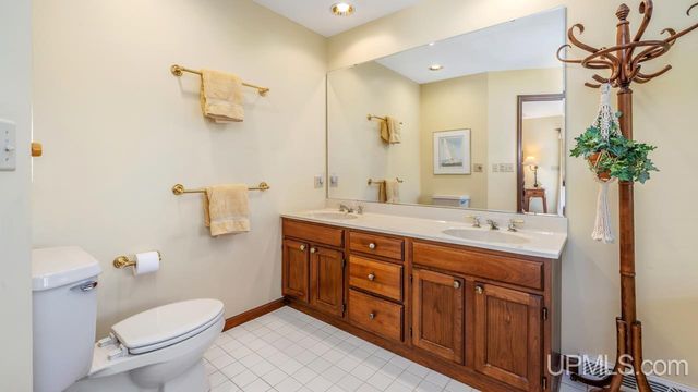 5006 Tall Pines Road, Florence T-wi, WI 54121