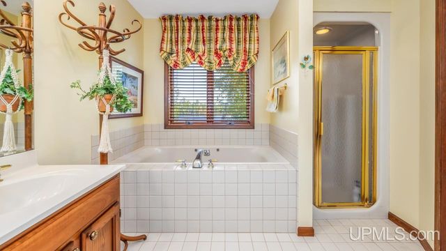 5006 Tall Pines Road, Florence T-wi, WI 54121