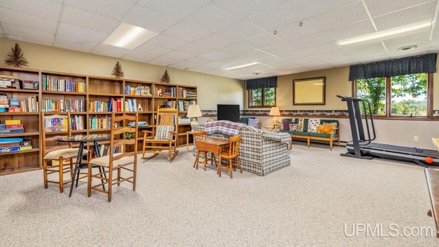 5006 Tall Pines Road, Florence T-wi, WI 54121