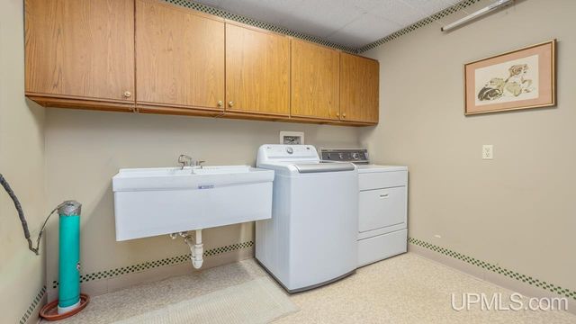 5006 Tall Pines Road, Florence T-wi, WI 54121