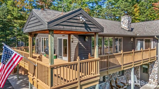 5006 Tall Pines Road, Florence T-wi, WI 54121