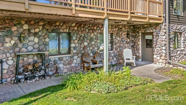 5006 Tall Pines Road, Florence T-wi, WI 54121