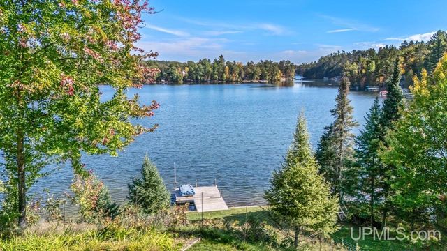 5006 Tall Pines Road, Florence T-wi, WI 54121
