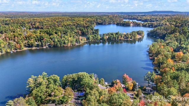 5006 Tall Pines Road, Florence T-wi, WI 54121