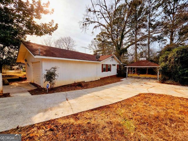 703 S West Street, Greensboro, GA 30642