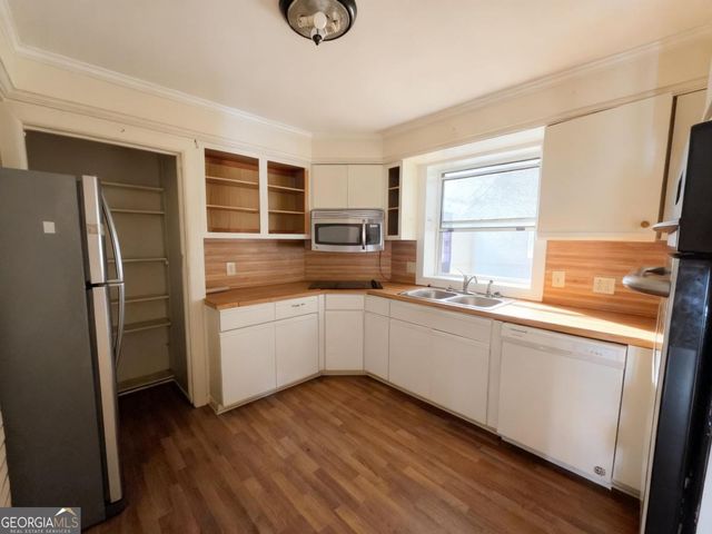 703 S West Street, Greensboro, GA 30642