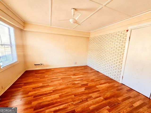 703 S West Street, Greensboro, GA 30642