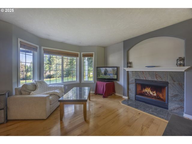 92702 FERN HILL Rd, Astoria, OR 97103