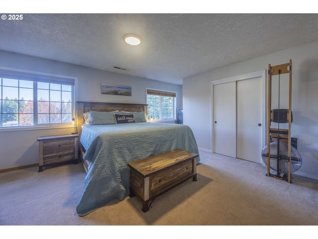 92702 FERN HILL Rd, Astoria, OR 97103