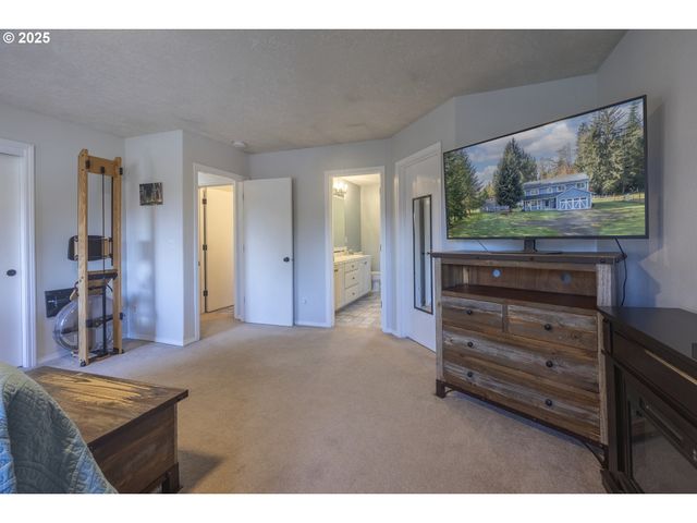 92702 FERN HILL Rd, Astoria, OR 97103