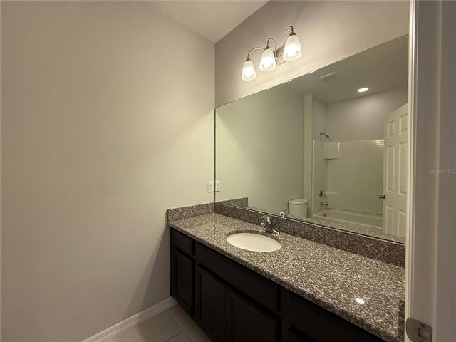 1142 E 10TH STREET, Apopka, FL 32703