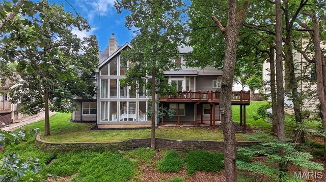 509 Autumn Bluff Drive, Ellisville, MO 63021