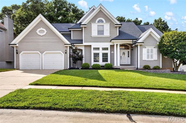 509 Autumn Bluff Drive, Ellisville, MO 63021