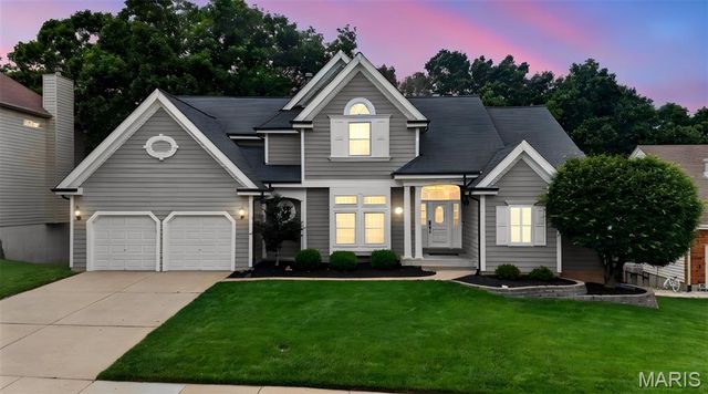 509 Autumn Bluff Drive, Ellisville, MO 63021