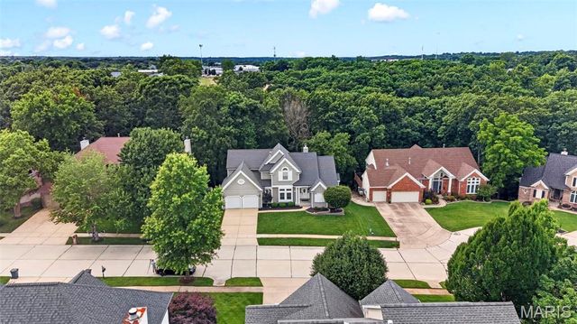 509 Autumn Bluff Drive, Ellisville, MO 63021
