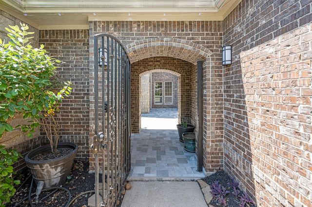 11415 Stonecreek Bend Lane, Cypress, TX 77433