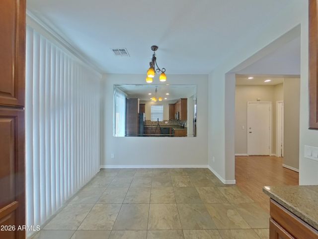 451 S HAWES Road 37, Mesa, AZ 85208