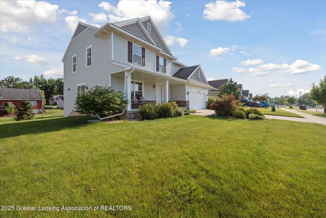 8687 Yellowstone Lane, Lansing, MI 48917