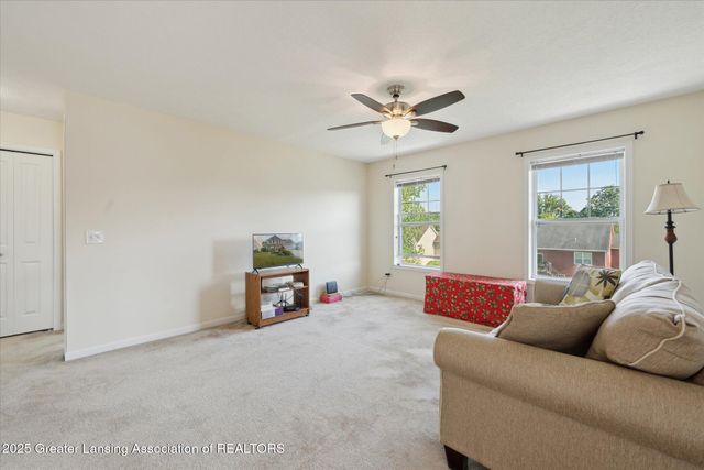 8687 Yellowstone Lane, Lansing, MI 48917