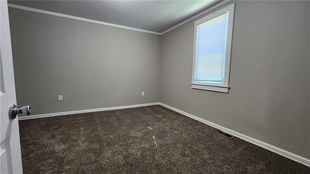 1108 S Harris Avenue, Independence, MO 64054