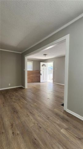 1108 S Harris Avenue, Independence, MO 64054