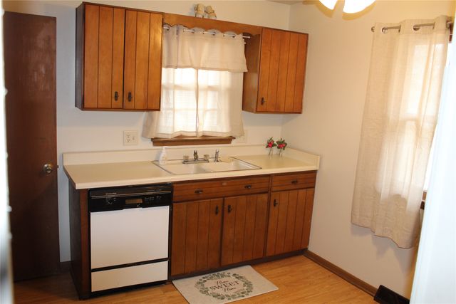 2816 53rd Street, Des Moines, IA 50310