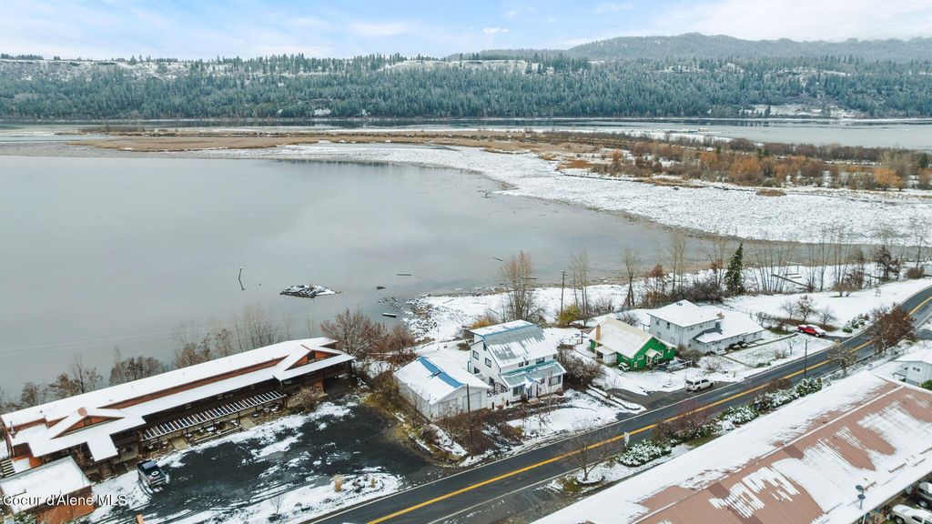 114 N COEUR D ALENE AVE, Harrison, ID 83833 photo 3