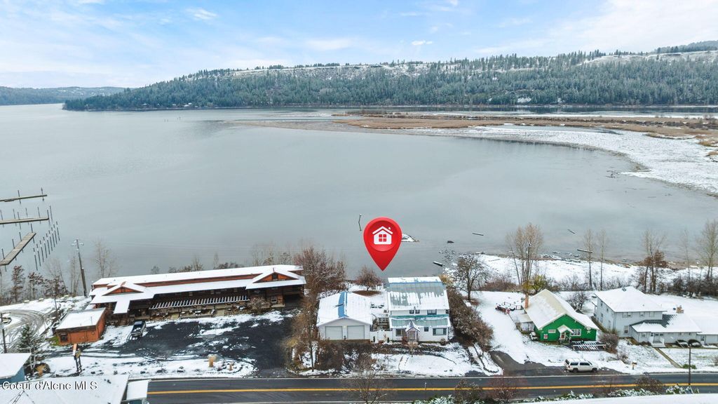 114 N COEUR D ALENE AVE, Harrison, ID 83833 photo 4