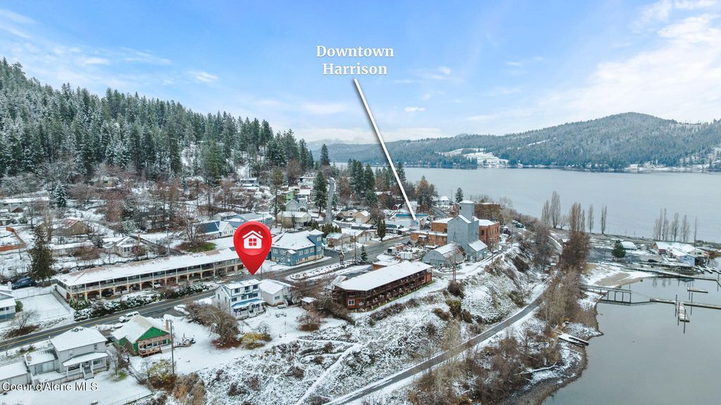 114 N COEUR D ALENE AVE, Harrison, ID 83833 photo 8