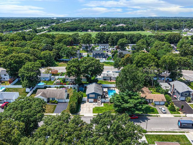 12 Fannie Drive, Farmingville, NY 11738