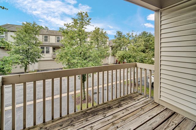 645 Conservatory Lane, Aurora, IL 60502