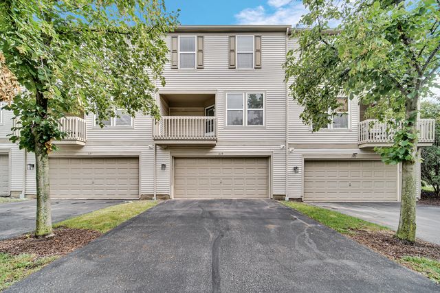 645 Conservatory Lane, Aurora, IL 60502