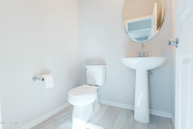 19801 W BADGETT Lane, Litchfield Park, AZ 85340